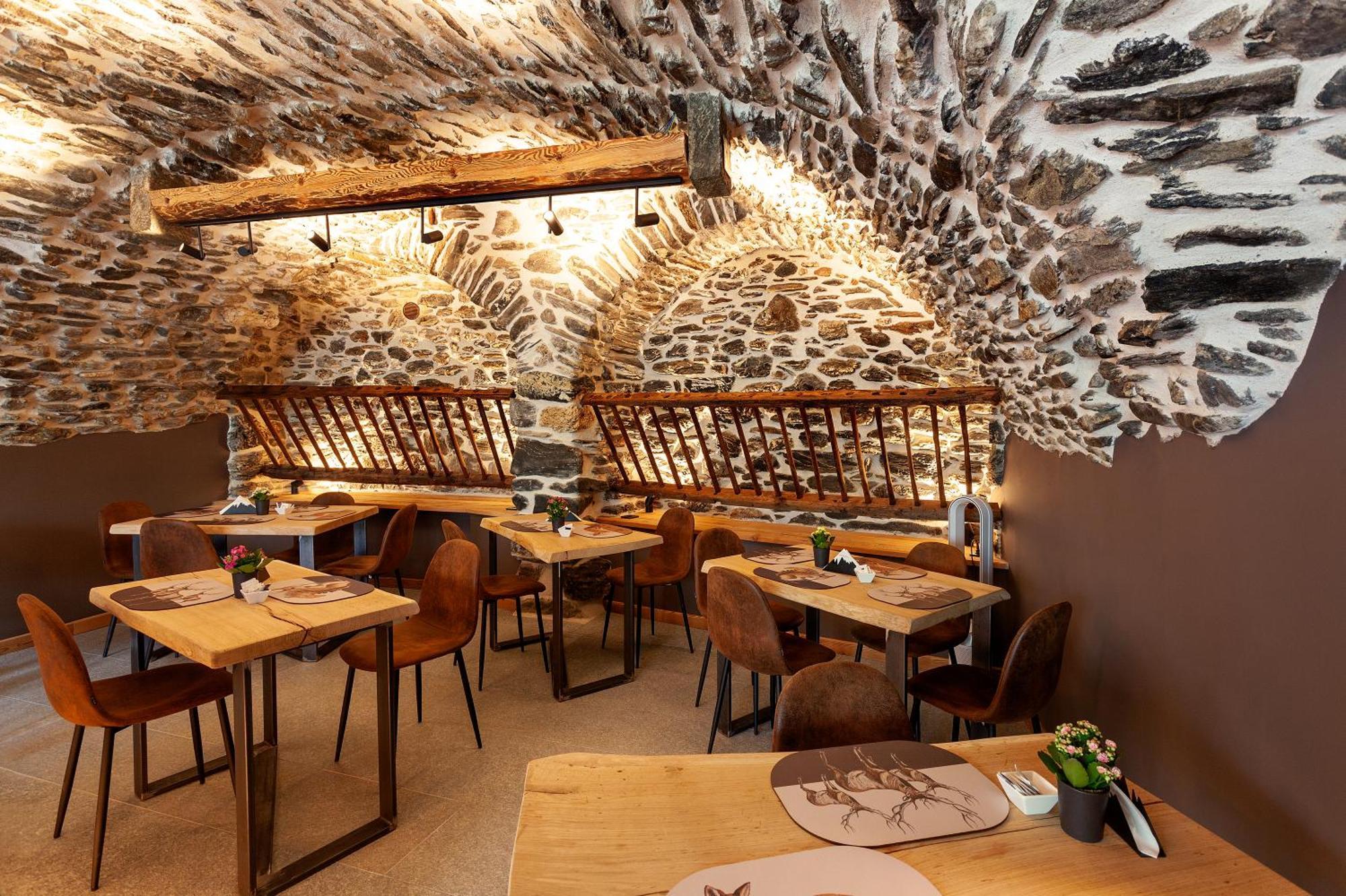 Grande Cote Room And Breakfast Cesana Torinese Exterior photo
